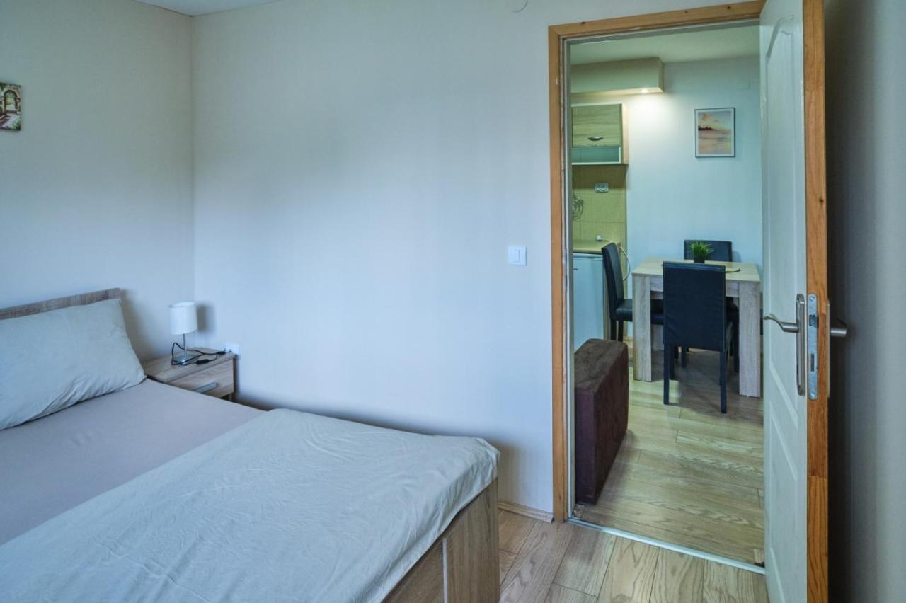 Apartmani Tvins Сокобаня Екстер'єр фото