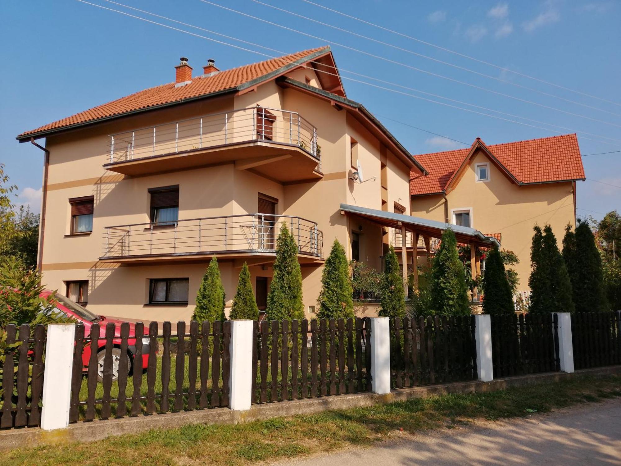Apartmani Tvins Сокобаня Екстер'єр фото